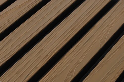 €29,95 Per Stuk - TEAK - Zwarte strepen -  Gevelbekleding – Composiet | 290 x 22 cm | Gevel | Tuin | 3D Houtnerf