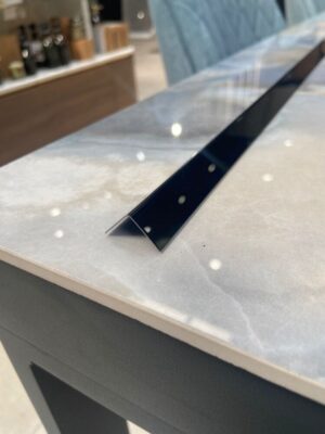 Hoekprofiel tbv. PVC Wandpanelen - ZWART