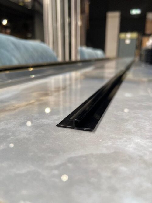 Tussenprofiel tbv. PVC Wandpanelen - Zwart